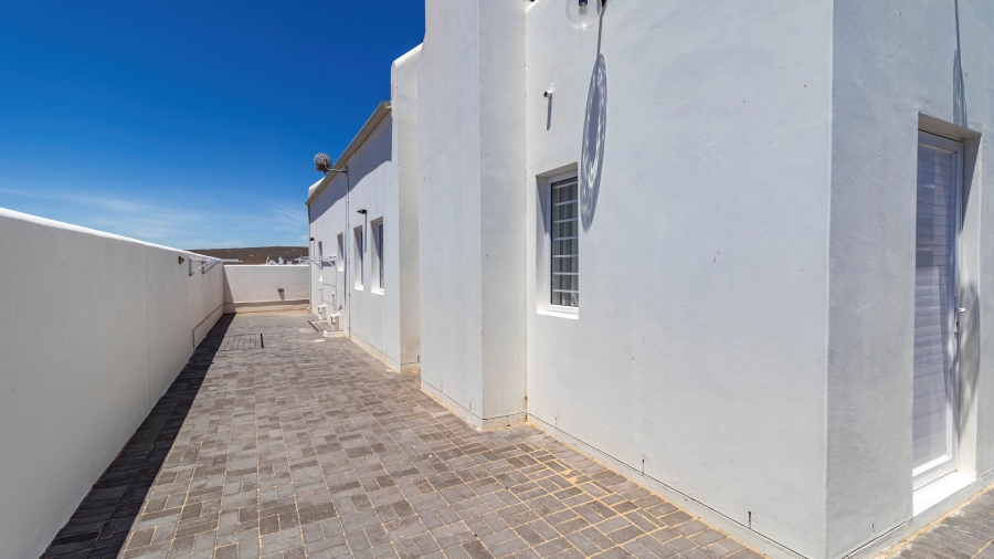 3 Bedroom Property for Sale in Lampiesbaai Western Cape